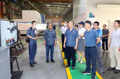 Nhóm chuyên gia CNOOC đến thăm Công ty TNHH Điện lực CNPC Jichai để điều tra và nghiên cứu